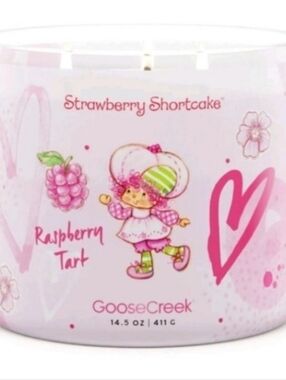 Strawberry Shortcake Collection Raspberry Tart Scented Candle.  NWT Goose Creek